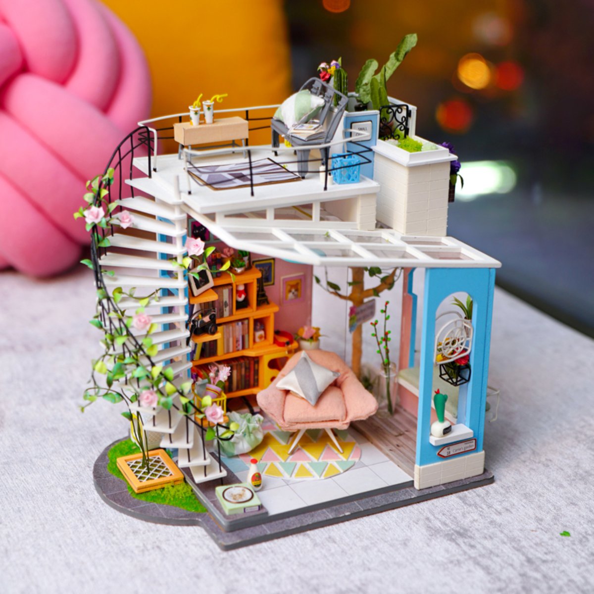 DIY Miniature House: Dora's Loft